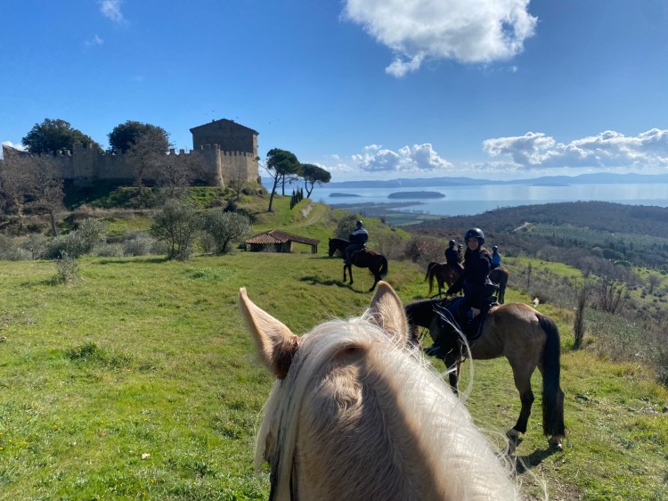 Montequalandro - Lake Trasimeno c/r O Pasini